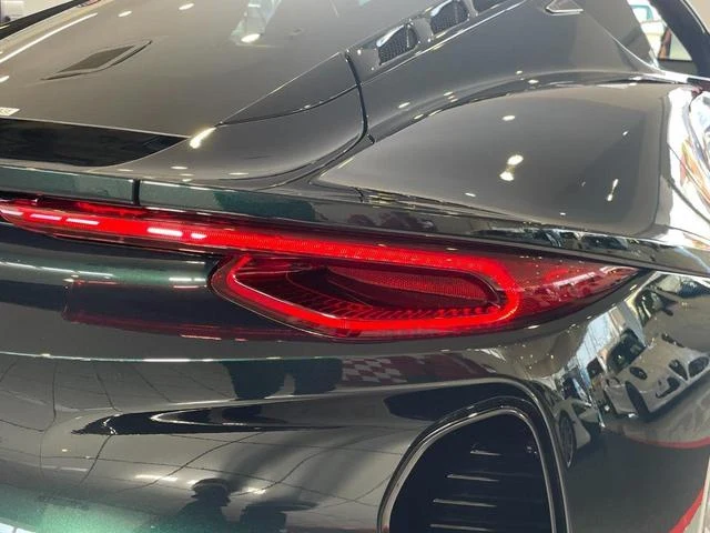 Lotus EMIRA 26