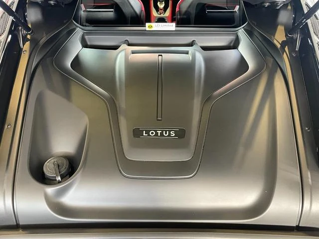 Lotus EMIRA 15