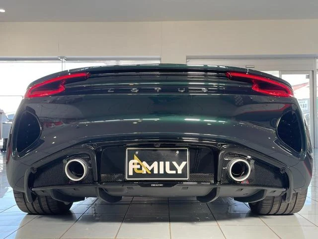 Lotus EMIRA 30