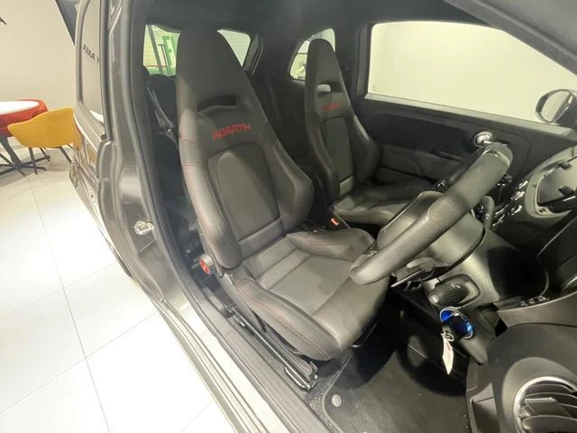 Abarth 695 21