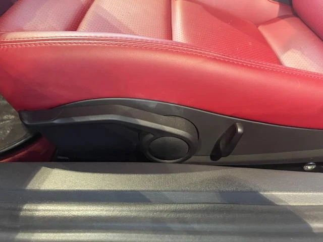 Porsche 718 29