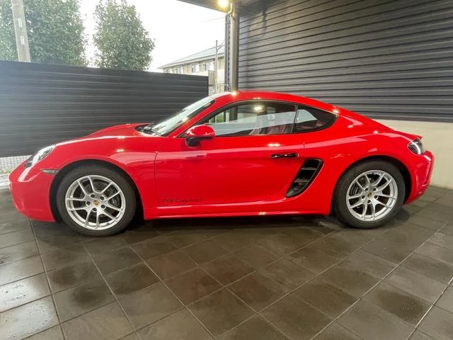 Porsche 718 6