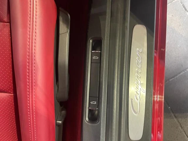 Porsche 718 22