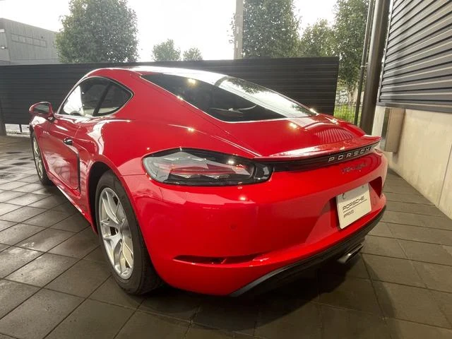 Porsche 718 9