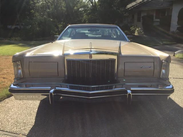 Lincoln MARK V 4
