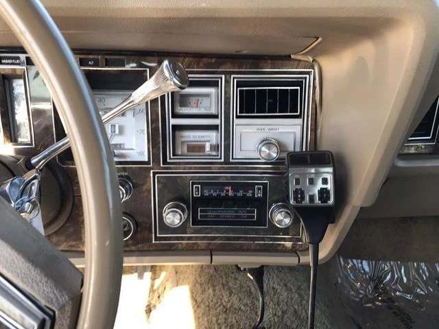 Lincoln MARK V 34