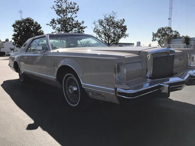 Lincoln MARK V 42