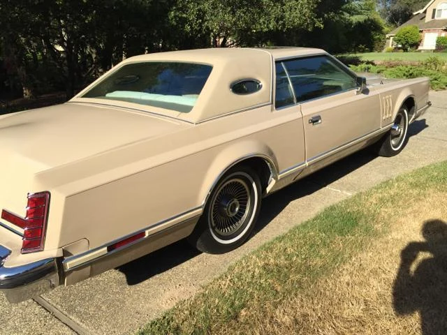 Lincoln MARK V 9