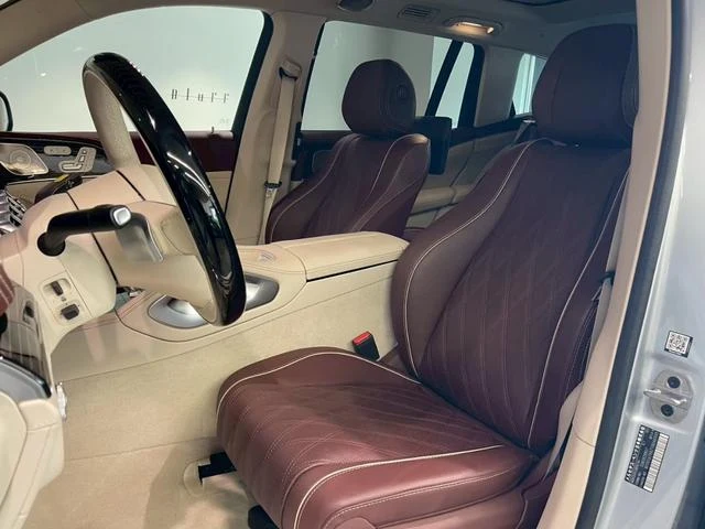 MERCEDES MAYBACH GLS 24