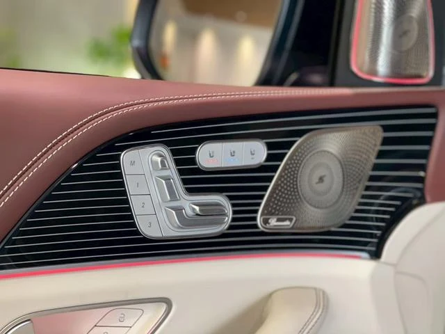 MERCEDES MAYBACH GLS 28