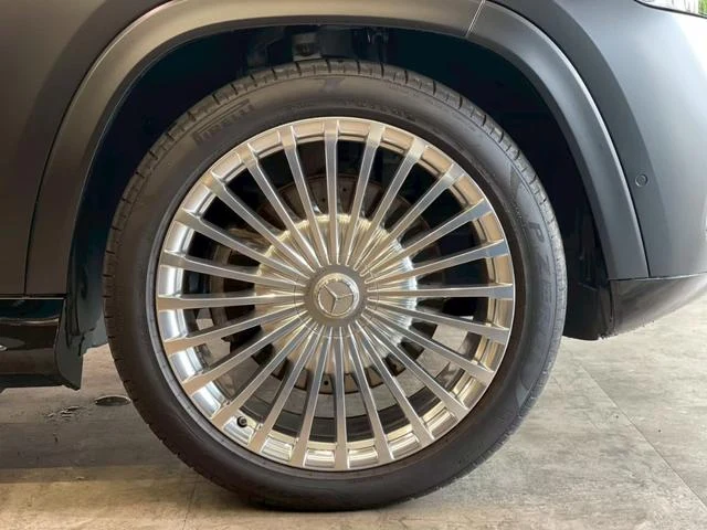 MERCEDES MAYBACH GLS 18