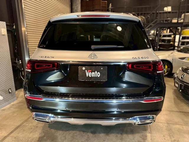 MERCEDES MAYBACH GLS 4