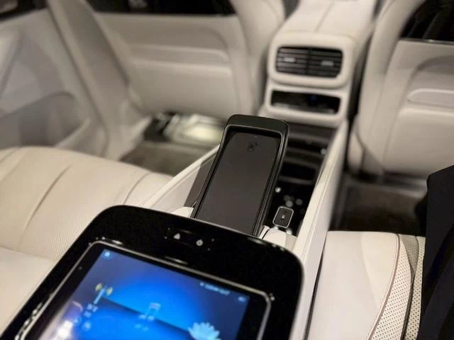 MERCEDES MAYBACH GLS 48