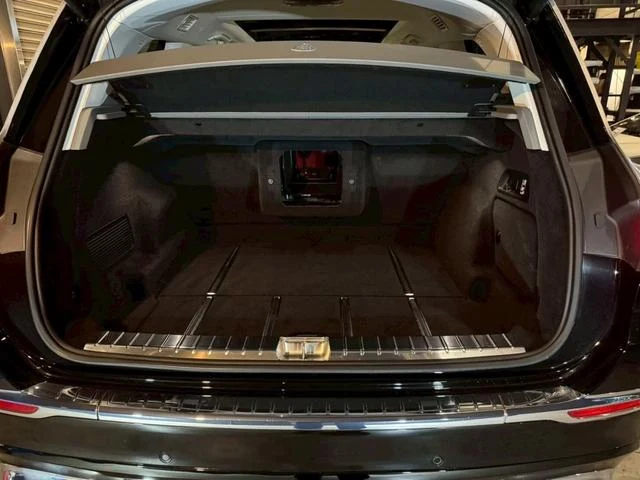 MERCEDES MAYBACH GLS 55