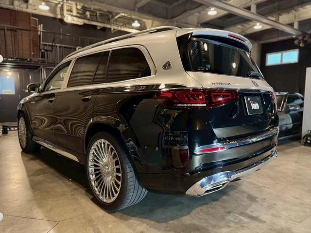 MERCEDES MAYBACH GLS 6