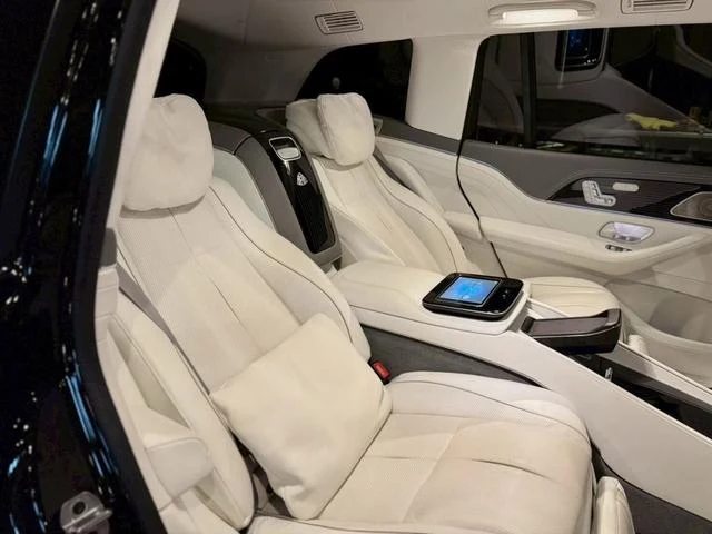 MERCEDES MAYBACH GLS 46