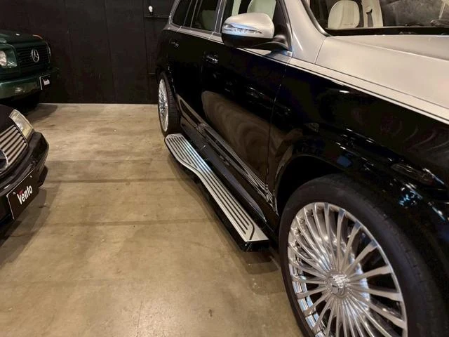 MERCEDES MAYBACH GLS 17