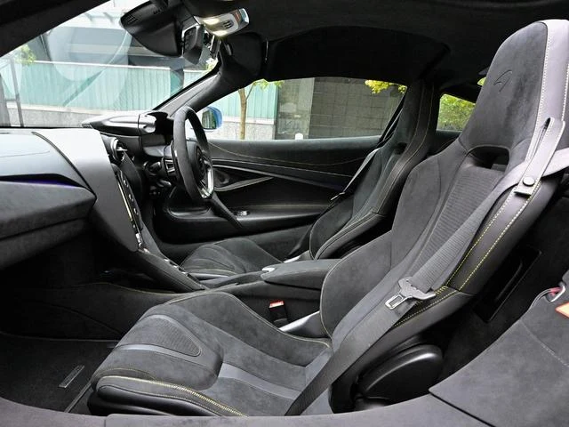 McLaren 750S 50