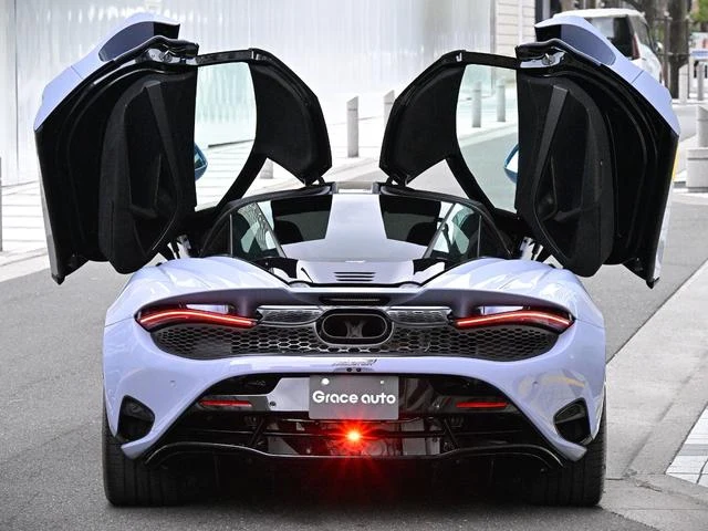 McLaren 750S 6