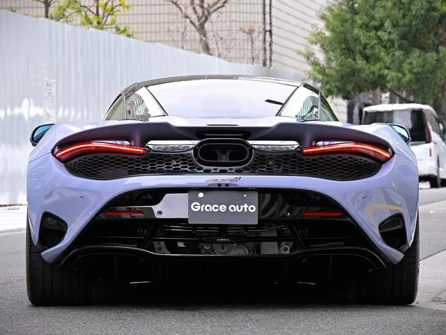 McLaren 750S 5