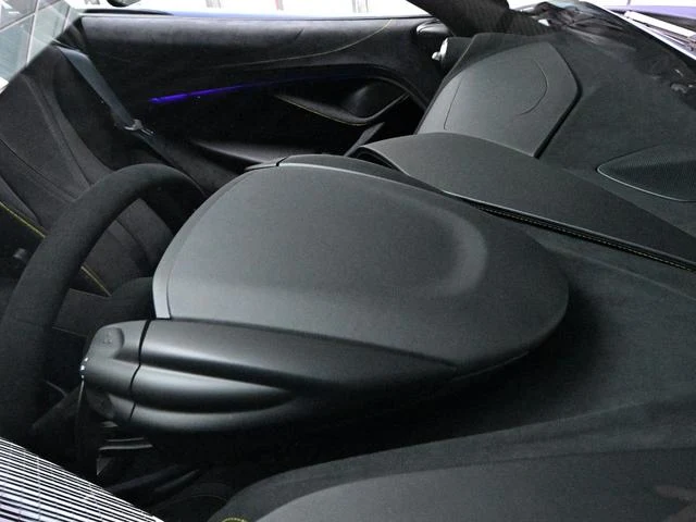 McLaren 750S 69
