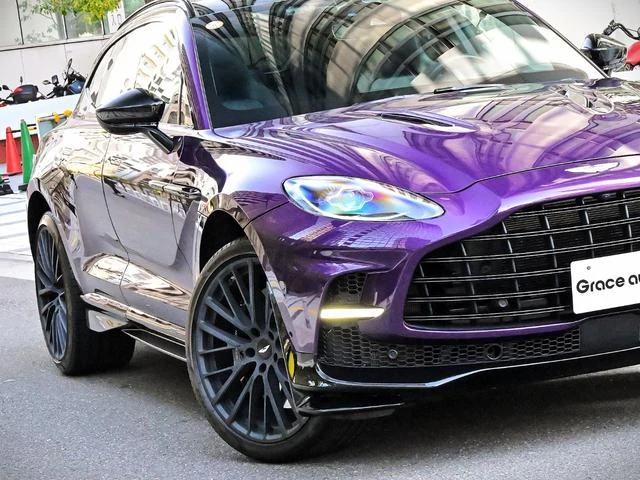 Aston Martin DBX 707 34