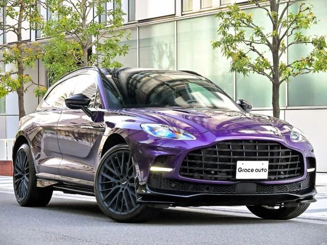 Aston Martin DBX 707