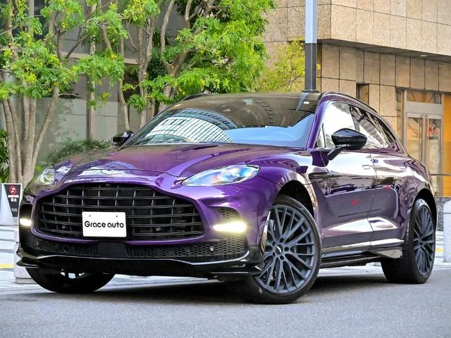 Aston Martin DBX 707 20