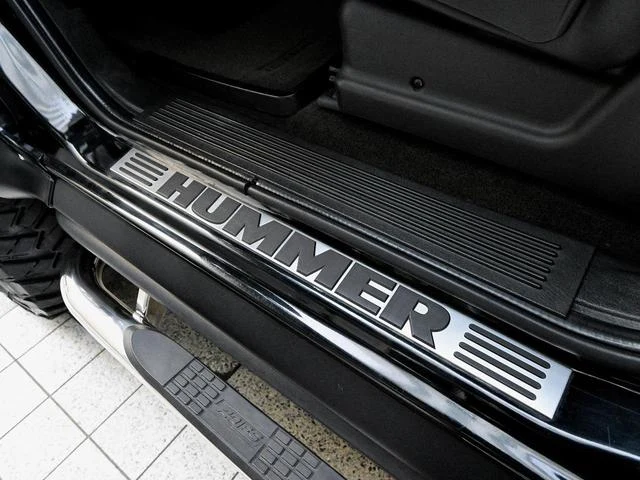 Hummer H2 76