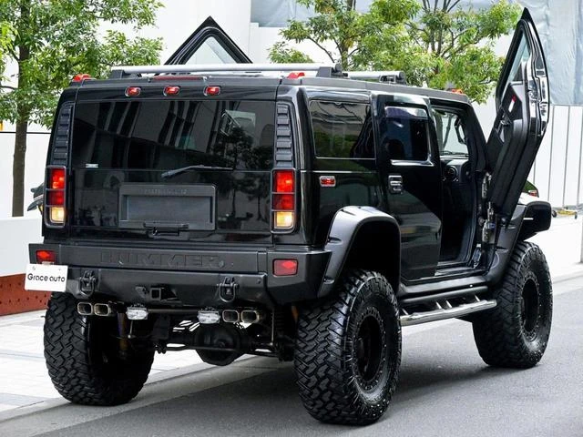 Hummer H2 35