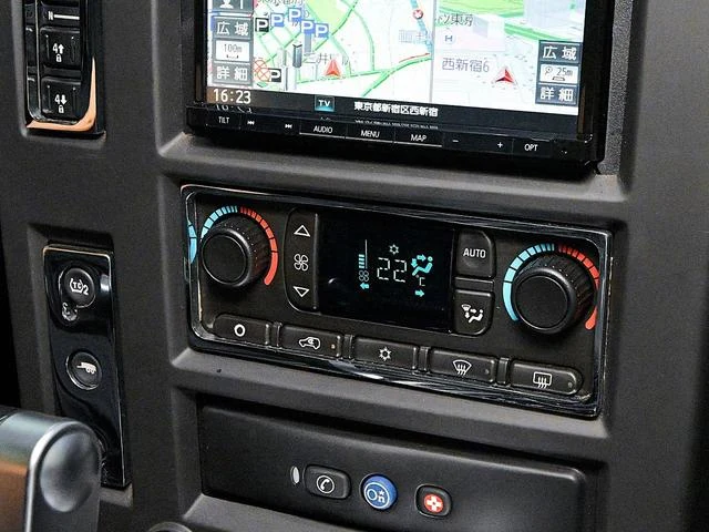 Hummer H2 70