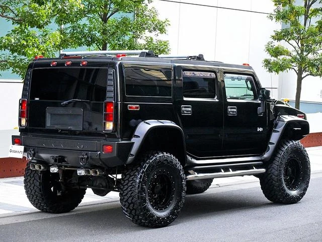 Hummer H2 38
