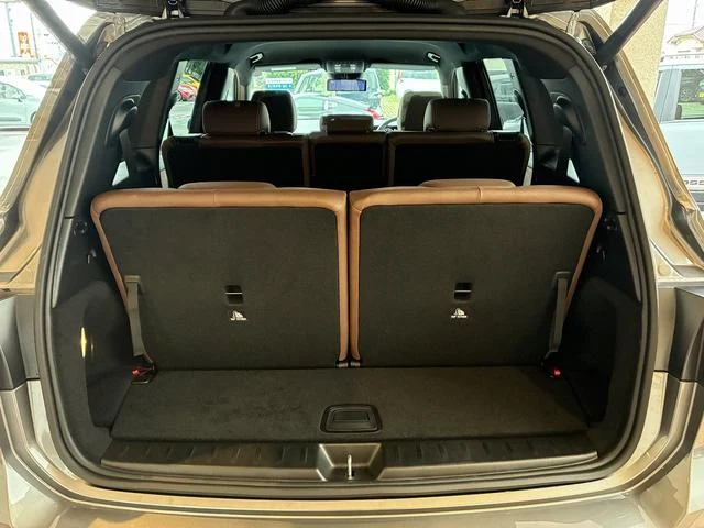 MERCEDES BENZ GLB 44