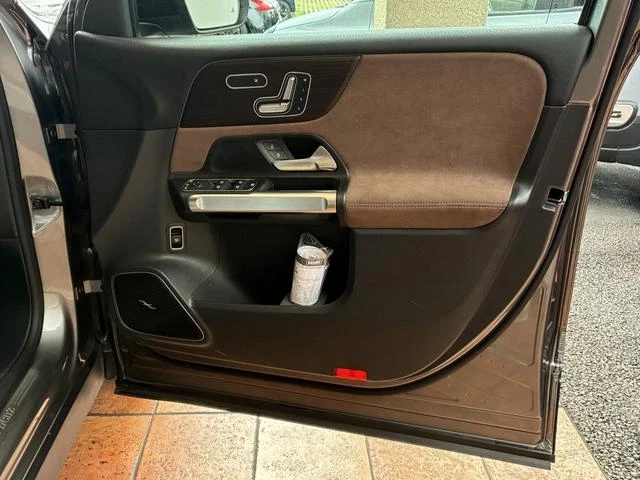 MERCEDES BENZ GLB 13