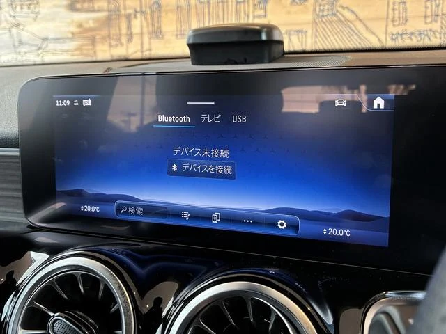 MERCEDES BENZ GLB 7
