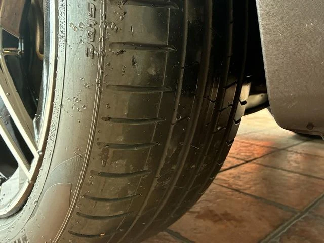 MERCEDES BENZ GLB 34