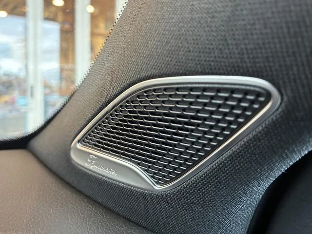 MERCEDES BENZ GLB 49