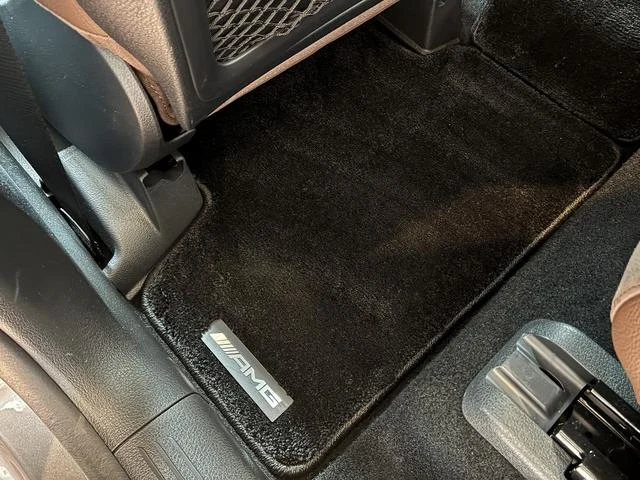 MERCEDES BENZ GLB 28