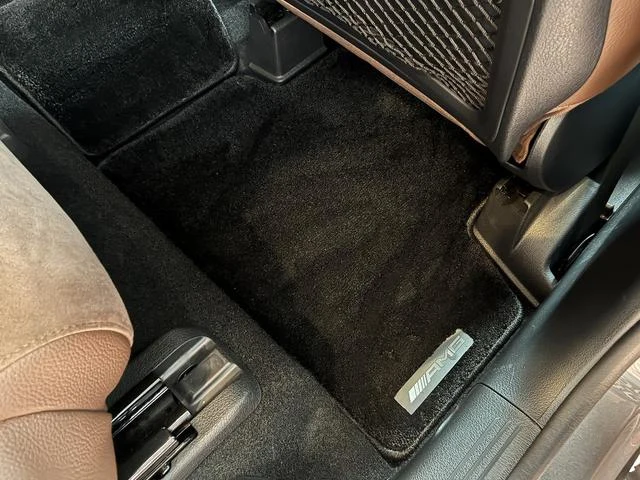 MERCEDES BENZ GLB 27