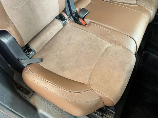 MERCEDES BENZ GLB 22