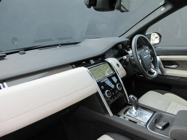 Land Rover DISCOVERY 17