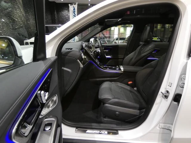 MERCEDES AMG GLC 18