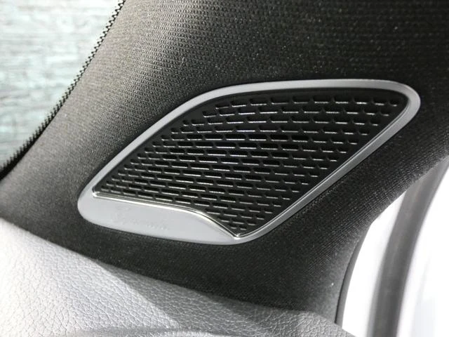 MERCEDES AMG GLB 14