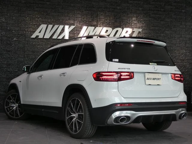 MERCEDES AMG GLB 2
