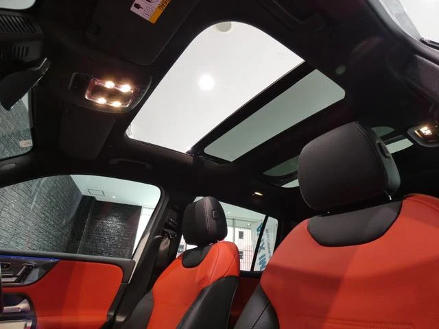 MERCEDES AMG GLB 7