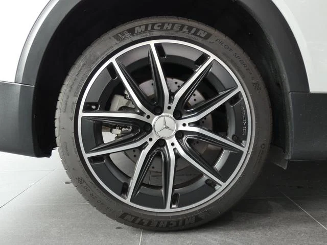 MERCEDES AMG GLB 36