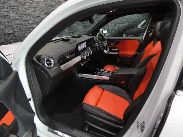 MERCEDES AMG GLB 17