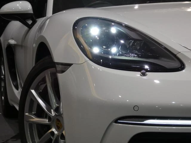 Porsche 718 3