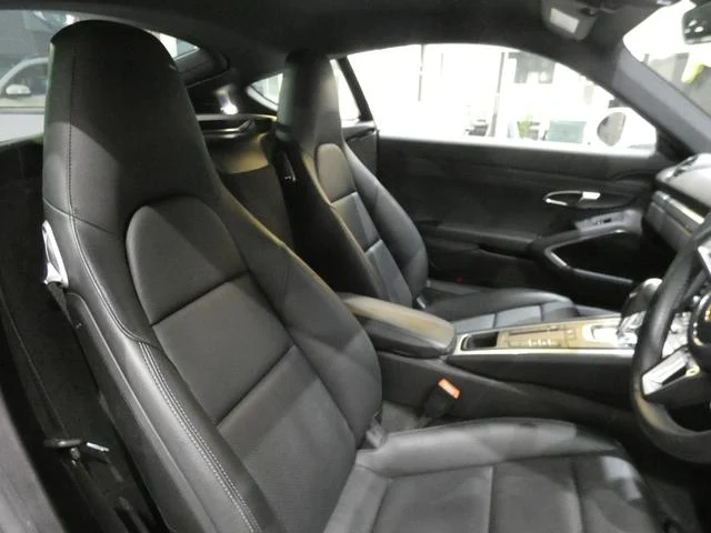 Porsche 718 30