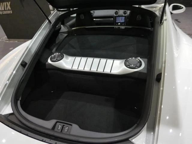 Porsche 718 18